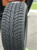https://cdn.ecar.kz/content/media/photos/tyremodels/2131/xa85pe_hankook_winter_icept_iz_2_w616.jpeg
