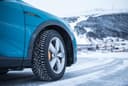 https://cdn.ecar.kz/content/media/photos/tyremodels/2376/t2i9kp_pirelli_scorpion_ice_zero_2.jpg